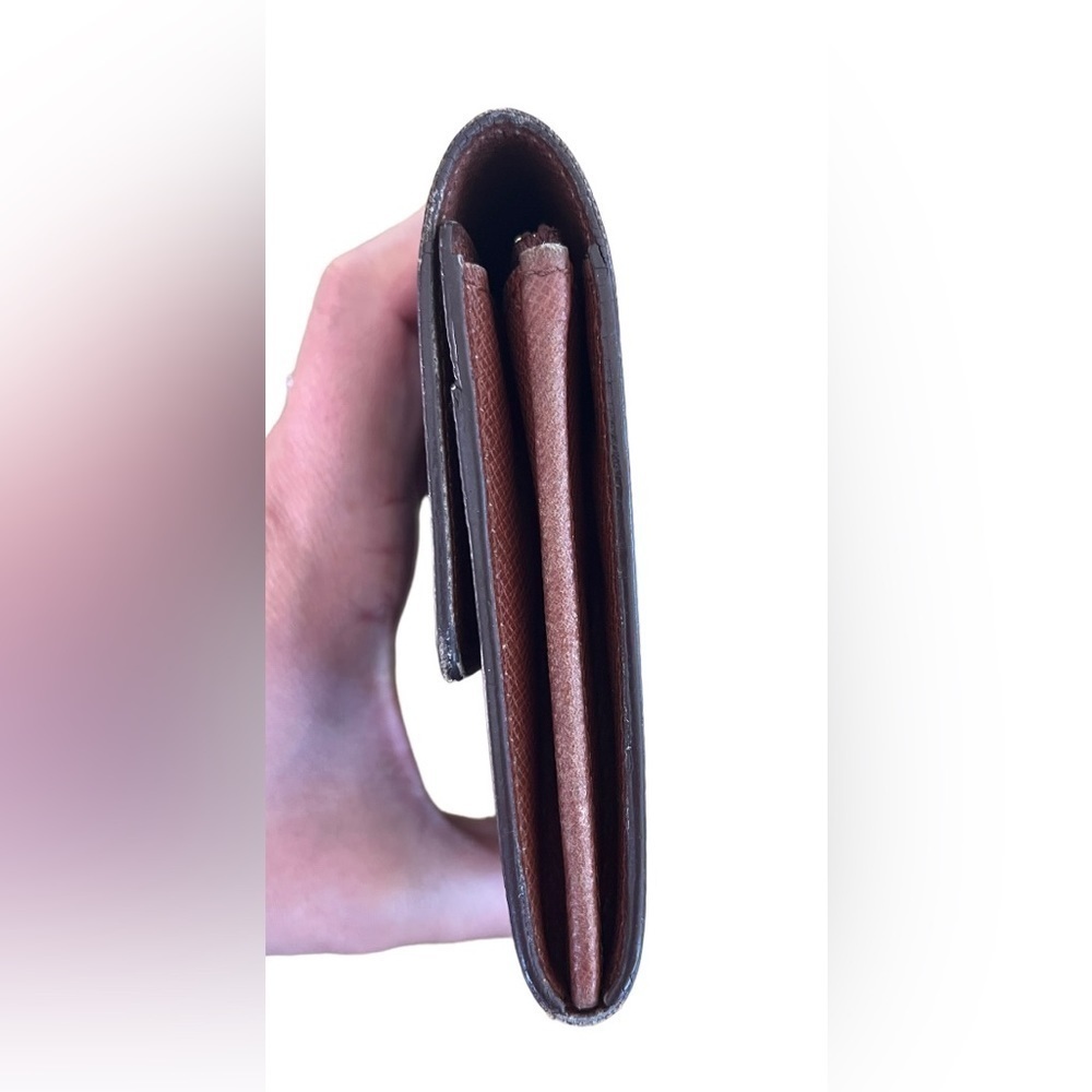 Louis VUITTON Vintage Monogram snap and zip Sarah Wallet - Picture 6 of 14